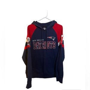 NFL New England Patriots Embroidered hooded sweatshirt men’s size large